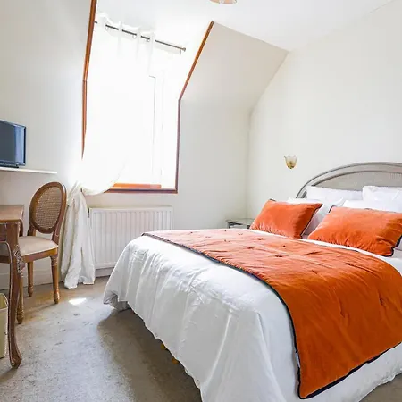 La Bel Air Couette-café 4*